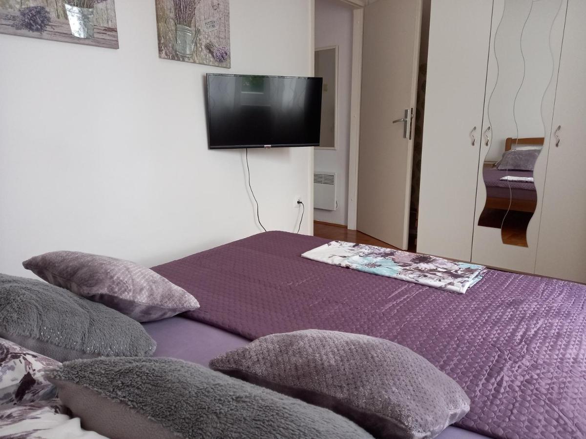 Apartments Anita Crikvenica Buitenkant foto