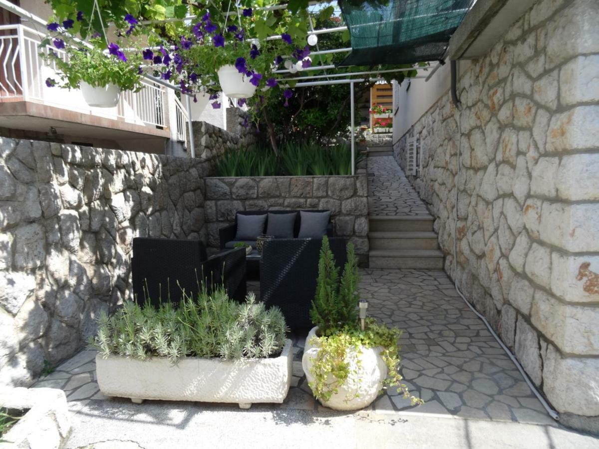 Apartments Anita Crikvenica Buitenkant foto